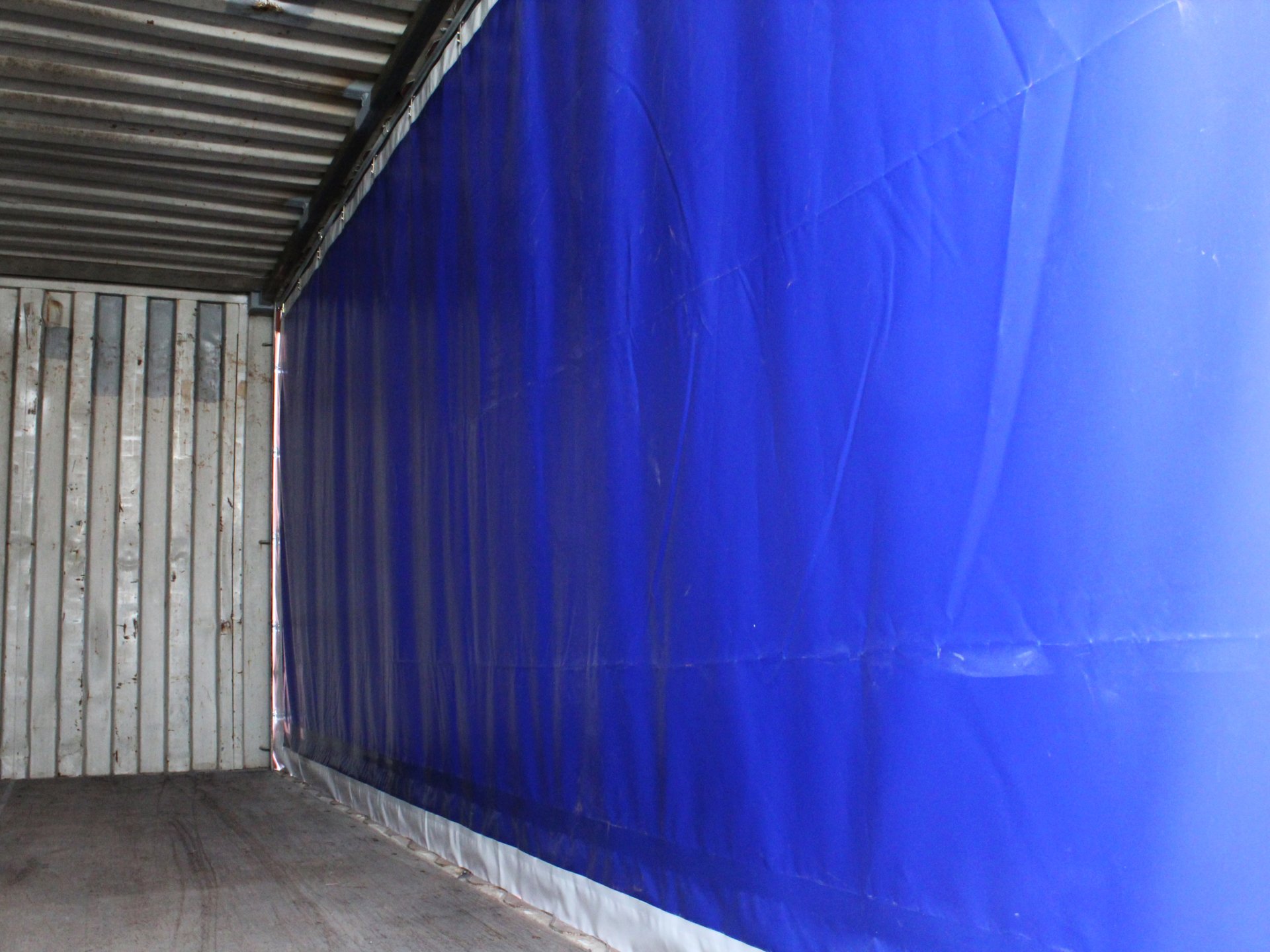 20′ Storage Container with tarpaulin wall